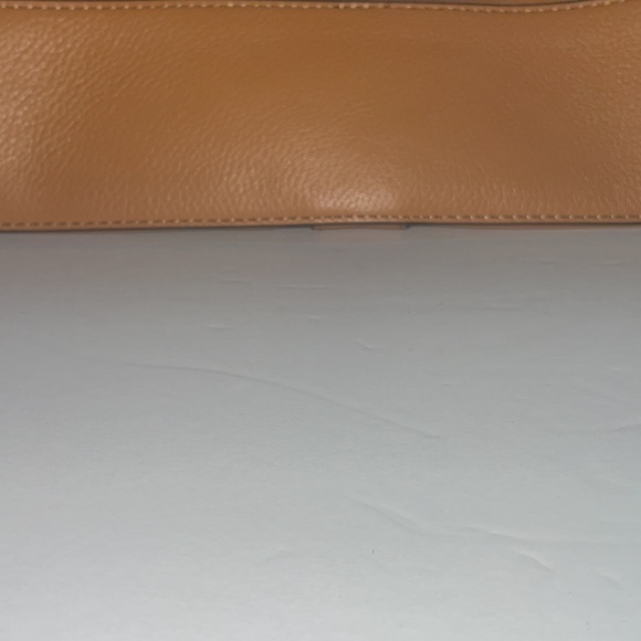 G.I.L.I Classic Leather Hobo Verona Shoulder Bag Tan Color - Picture 5 of 9